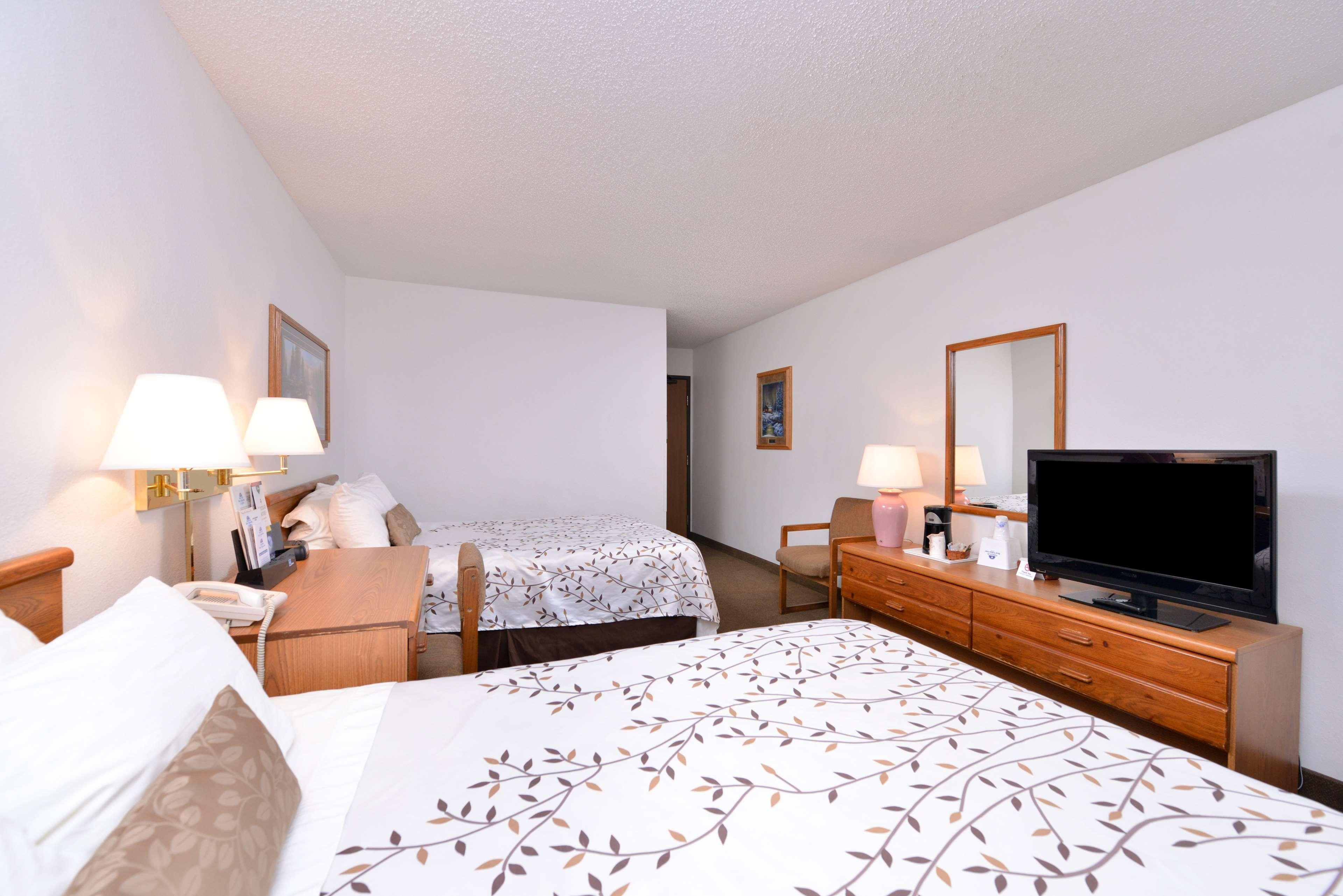 America'S Best Value Inn & Suites International Falls Exterior photo